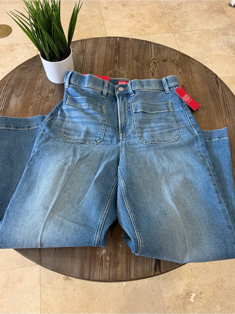 SPANX Cropped Wide Leg Jean. NEW WITH TAGS!!
